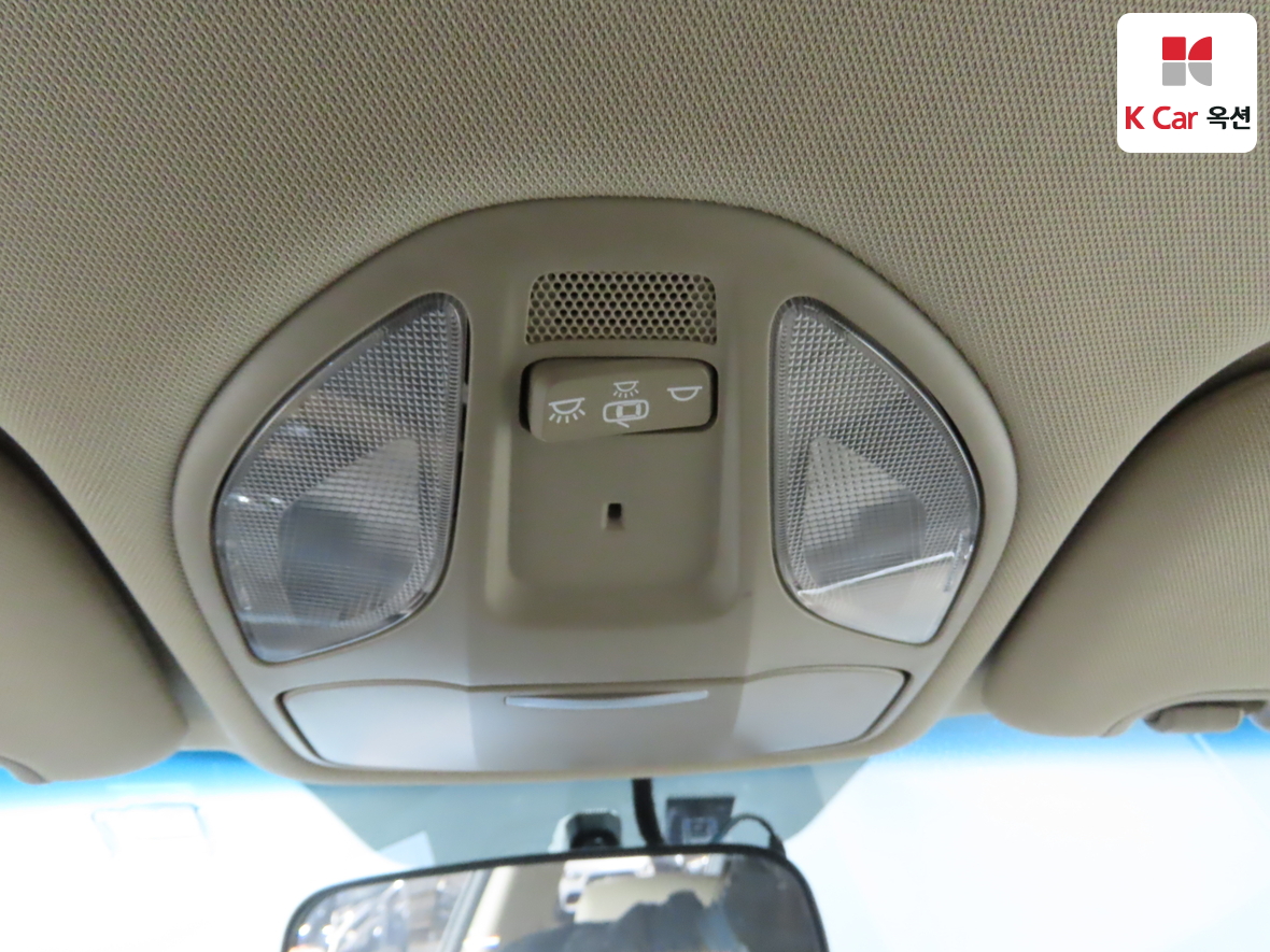 Hyundai Santa Fe 2016 - Image 12