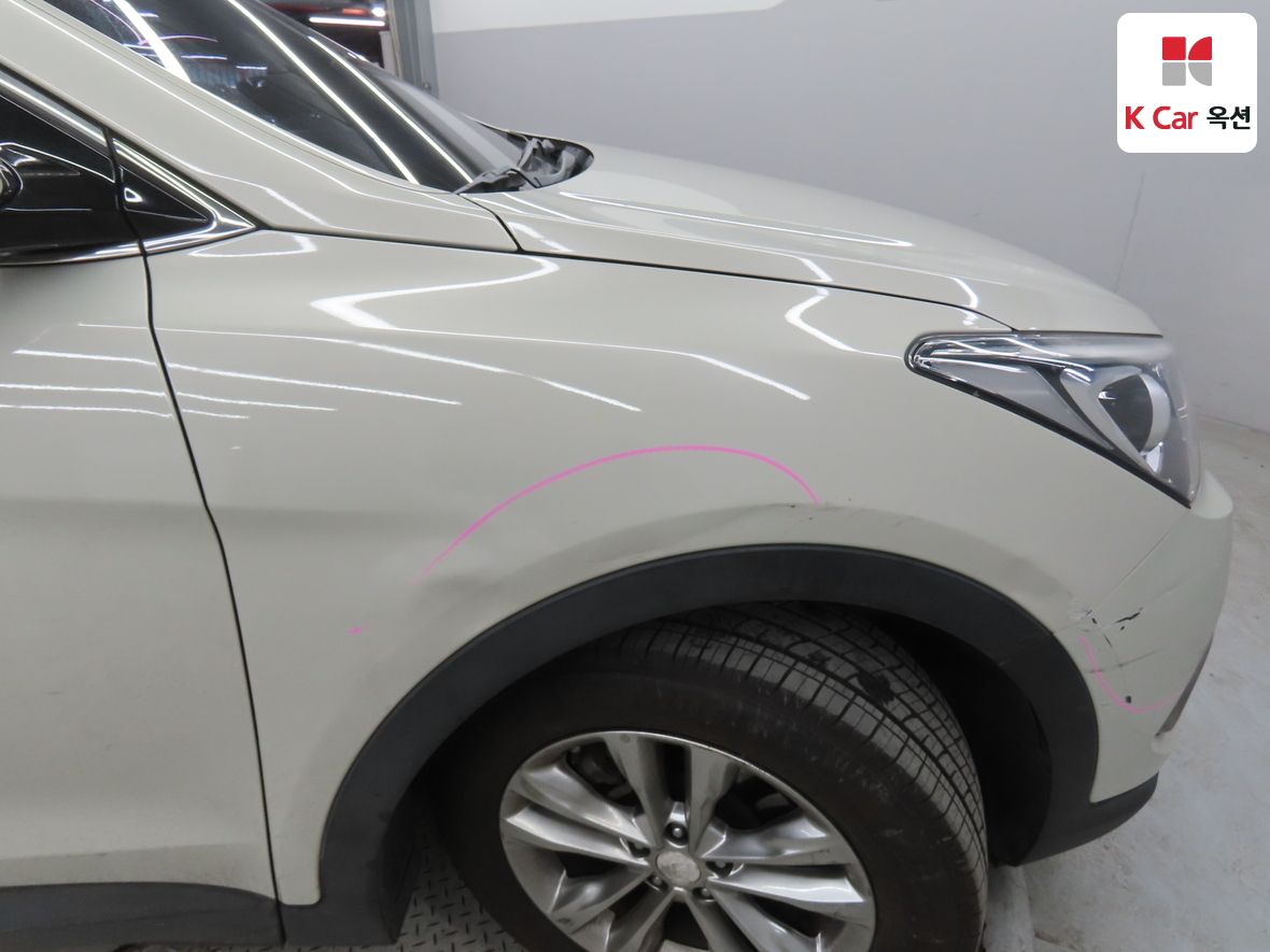 Hyundai Santa Fe 2016 - Image 40