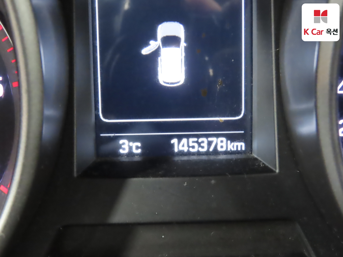 Hyundai Santa Fe 2016 - Image 4