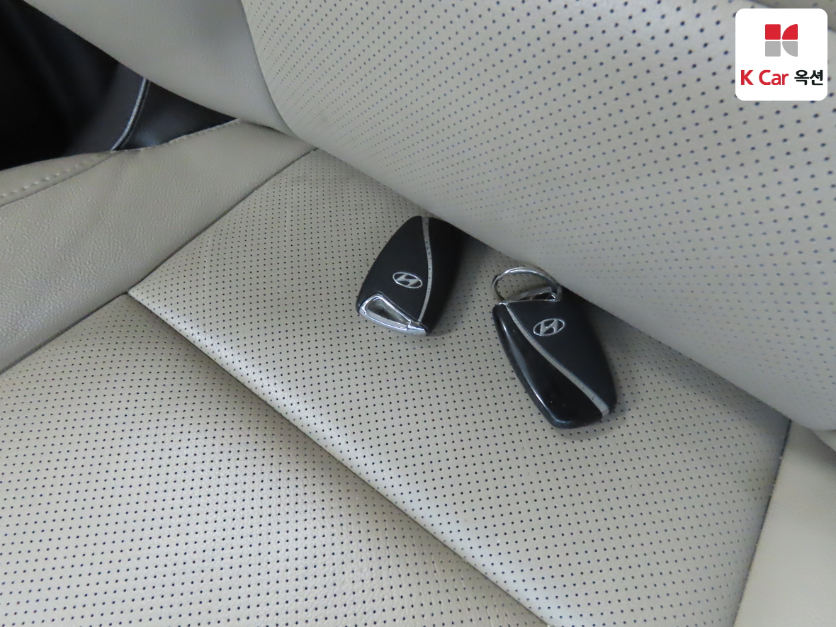 Hyundai Santa Fe 2016 - Image 17