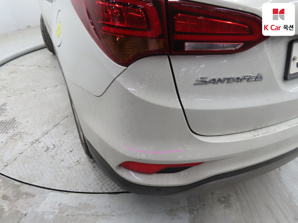 Hyundai Santa Fe 2016 - Image 38