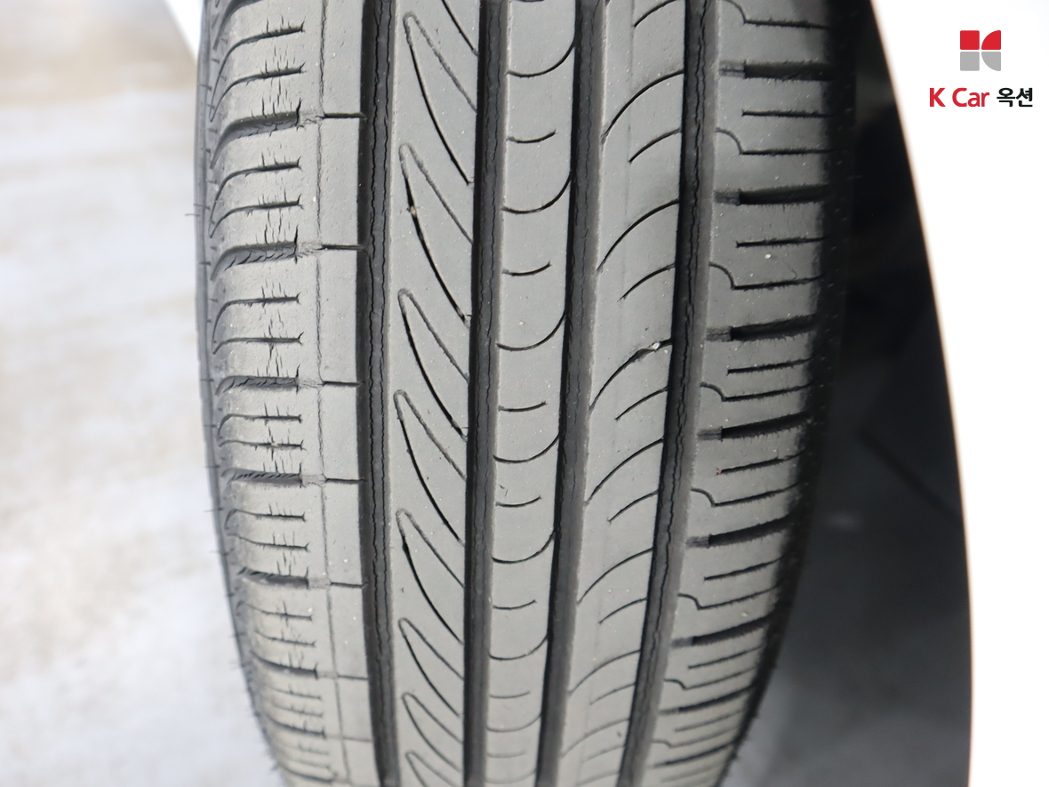 Hyundai Elantra 2016 - Image 30