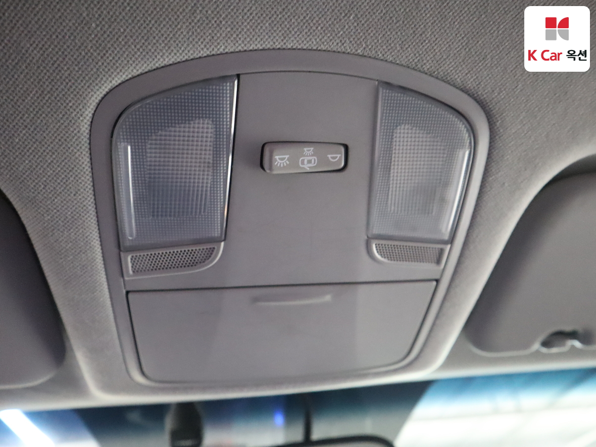 Hyundai Elantra 2016 - Image 12