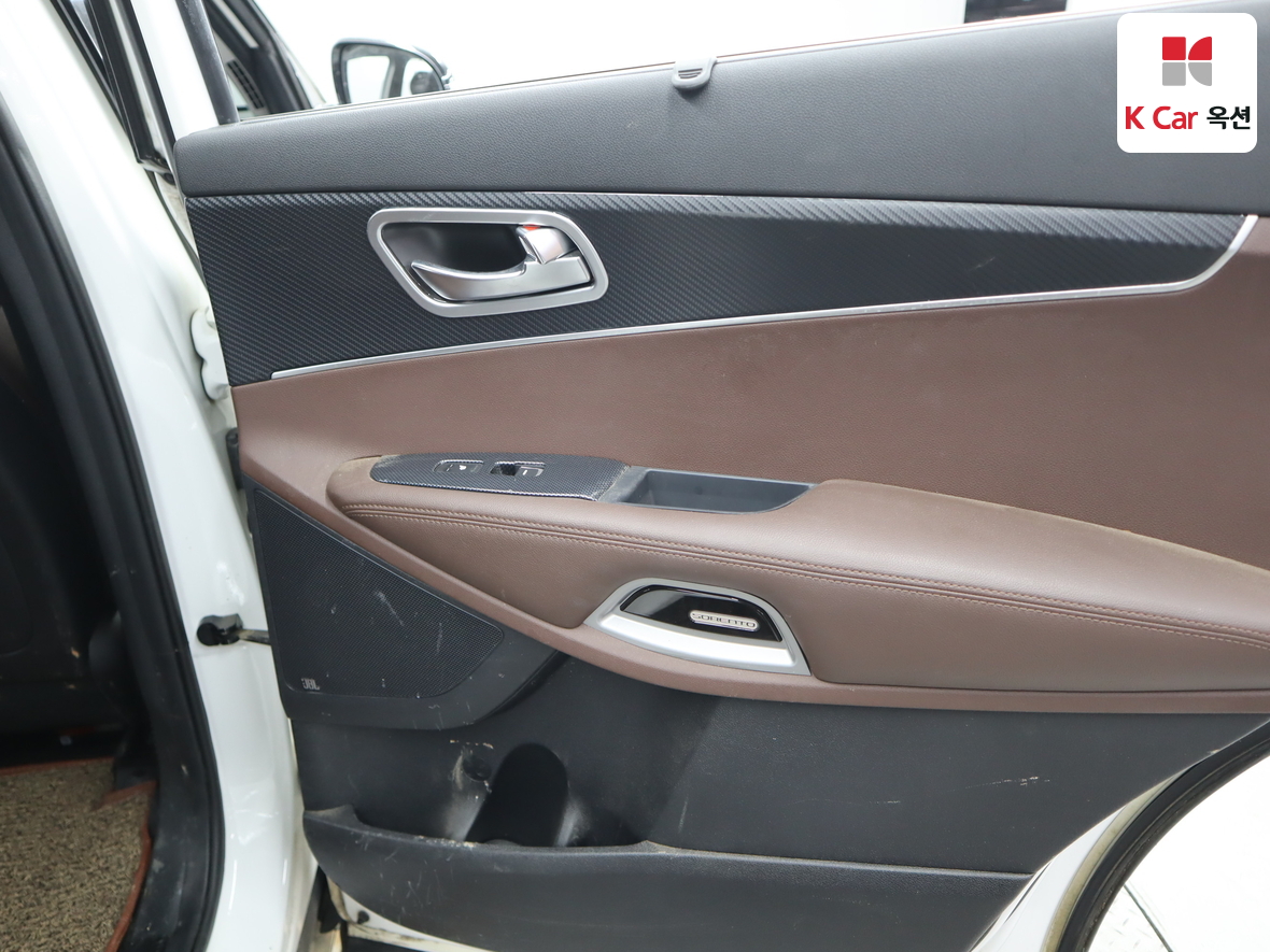 Kia Sorento 2017 - Image 30