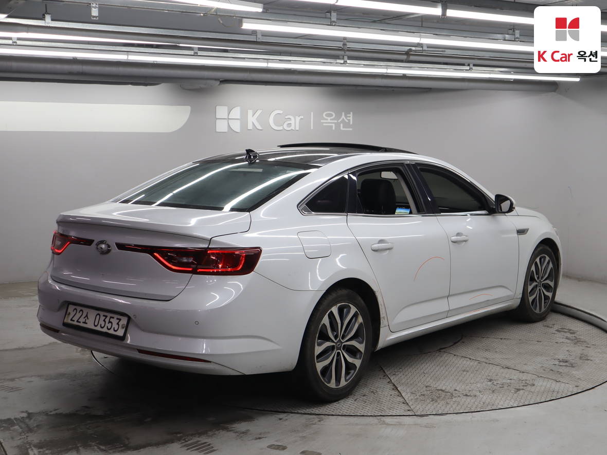 Renault Samsung SM6 2016 - Image 2