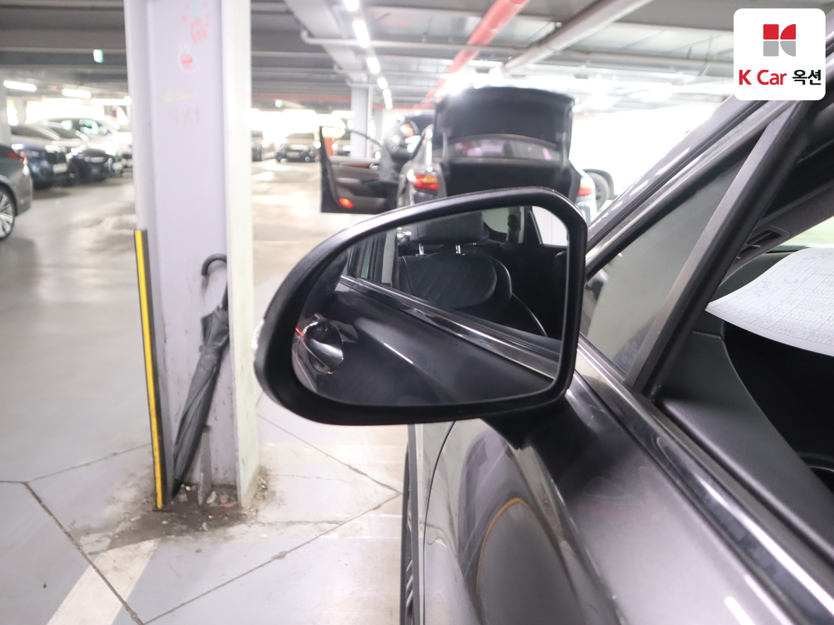 هيونداي سانتافي 2021 - صورة 20