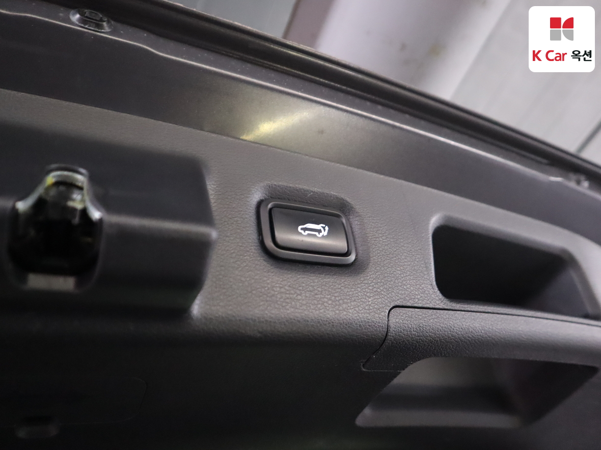 هيونداي سانتافي 2021 - صورة 25