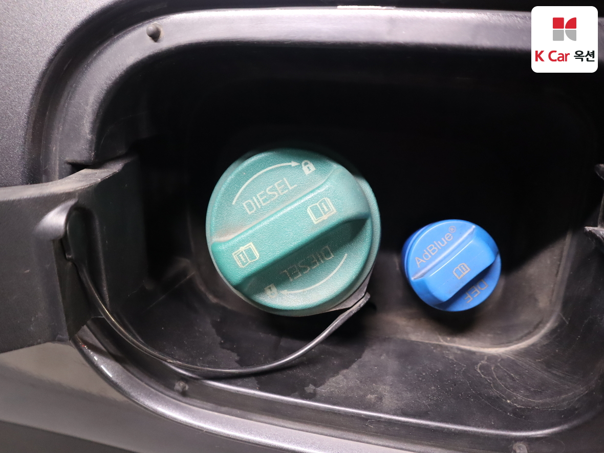 هيونداي سانتافي 2021 - صورة 23