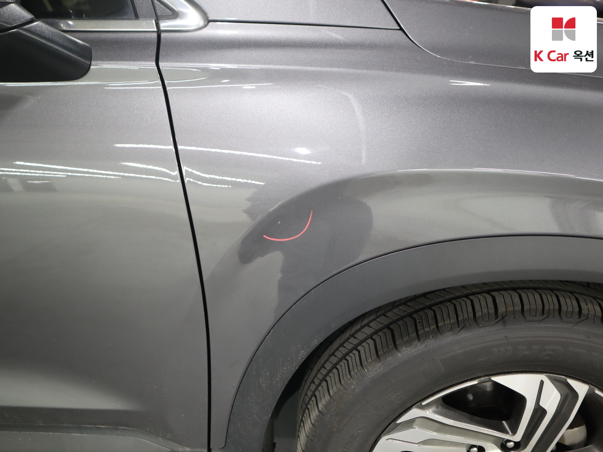 هيونداي سانتافي 2021 - صورة 35