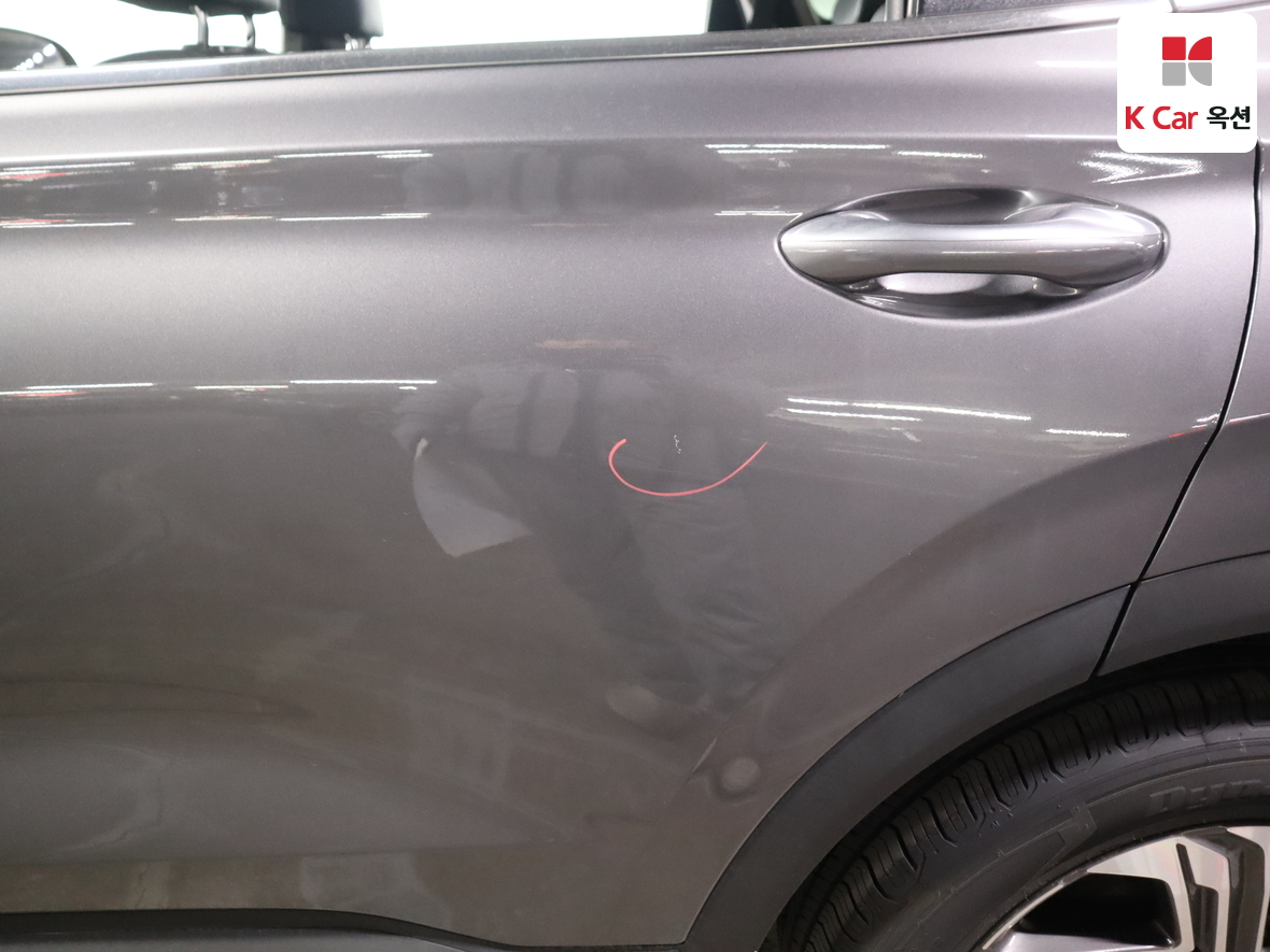 هيونداي سانتافي 2021 - صورة 38