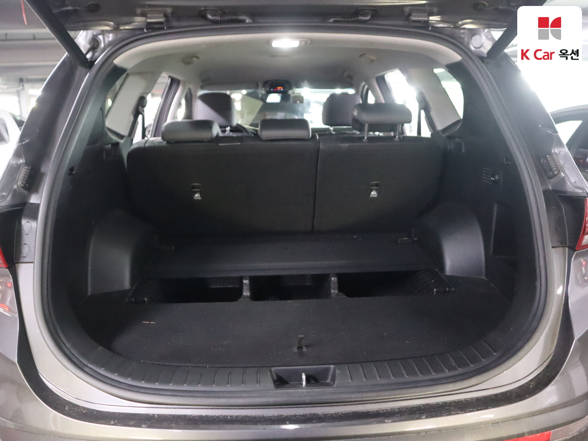 هيونداي سانتافي 2021 - صورة 24