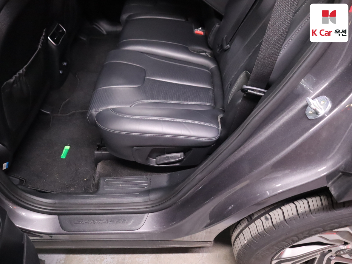 هيونداي سانتافي 2021 - صورة 22