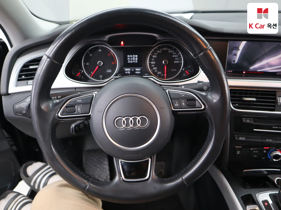 Audi A4 2015 - Image 10