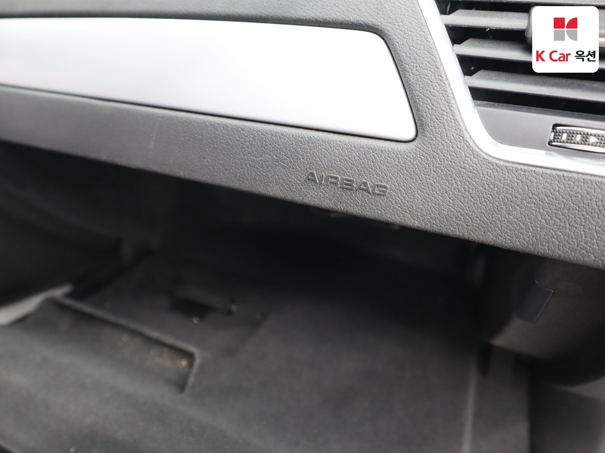 Audi A4 2015 - Image 31