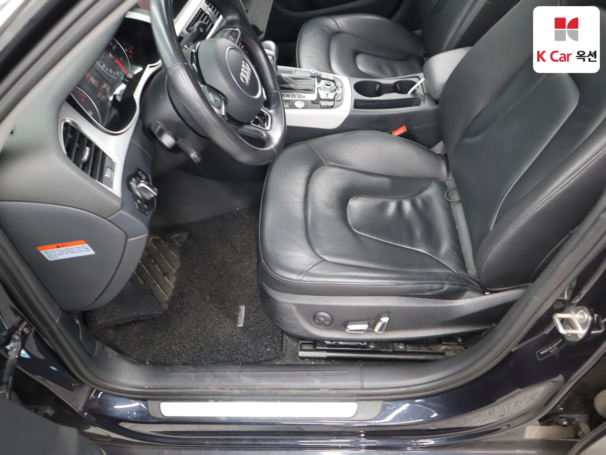 Audi A4 2015 - Image 18