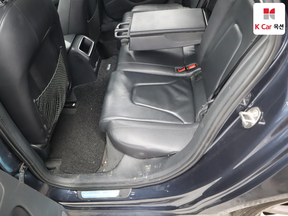 Audi A4 2015 - Image 24