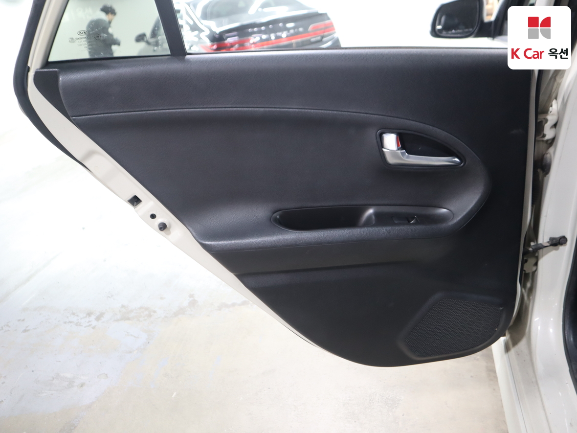 كيا مورنينج 2012 - صورة 24