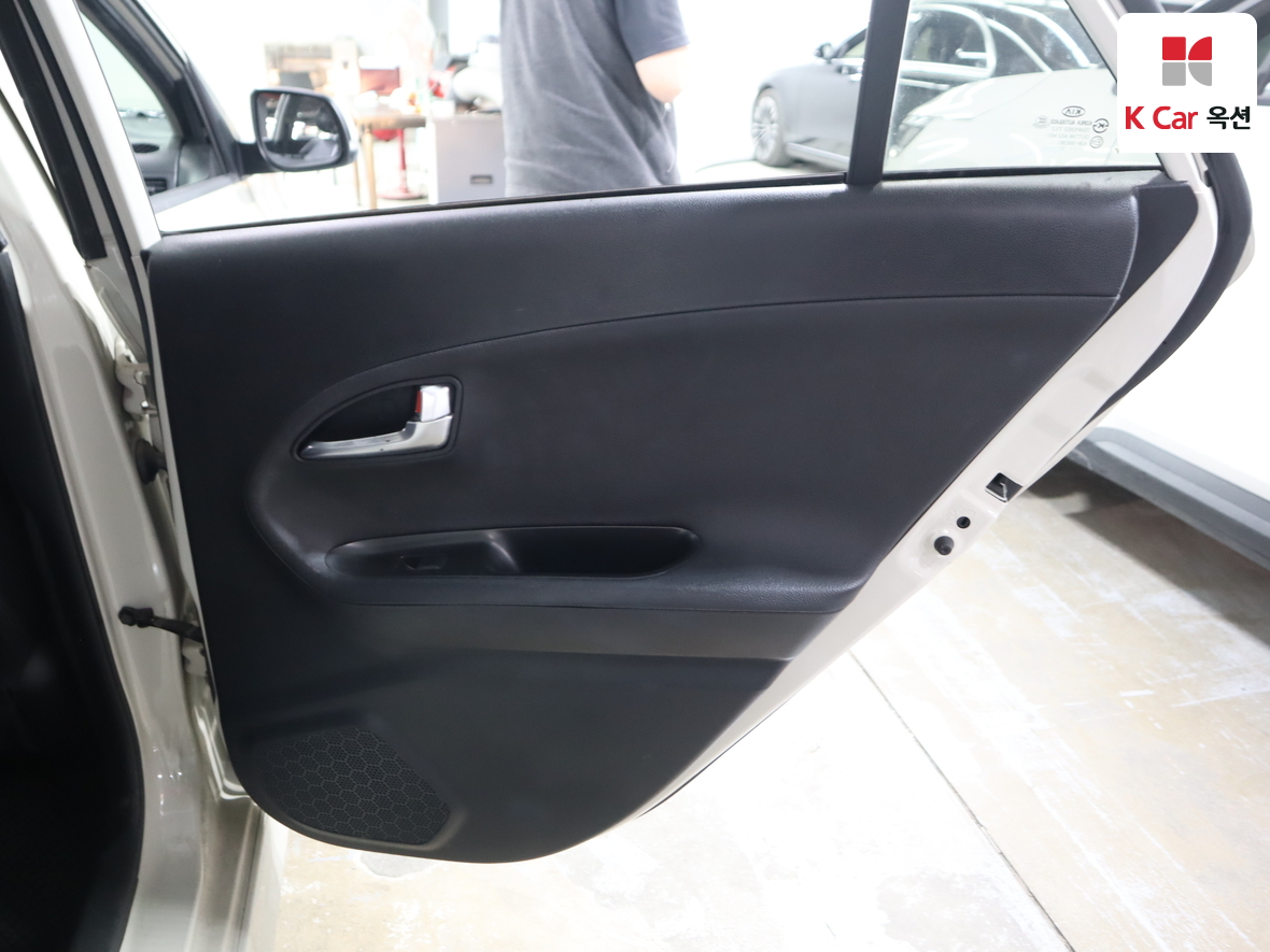 كيا مورنينج 2012 - صورة 29