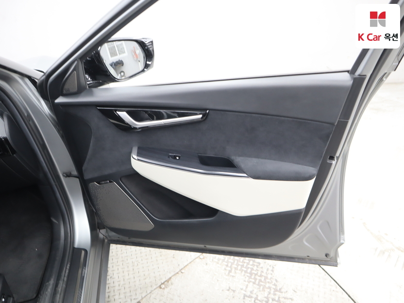 كيا - EV6 - Image 32