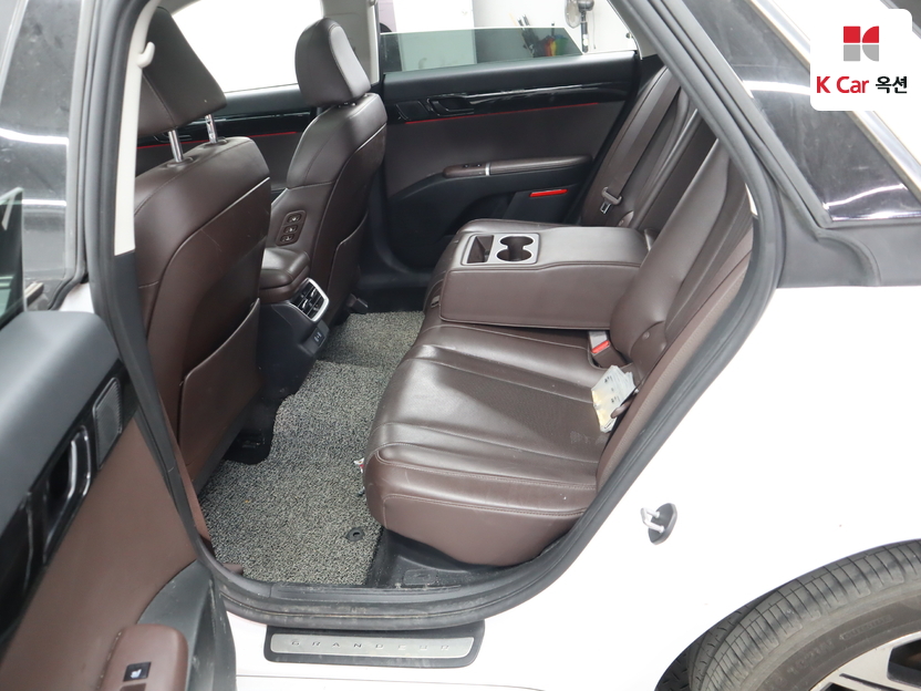 هيونداي - أزيرا - Image 25