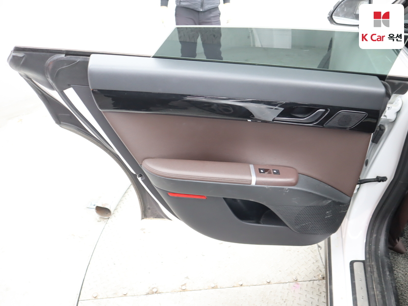 هيونداي - أزيرا - Image 24