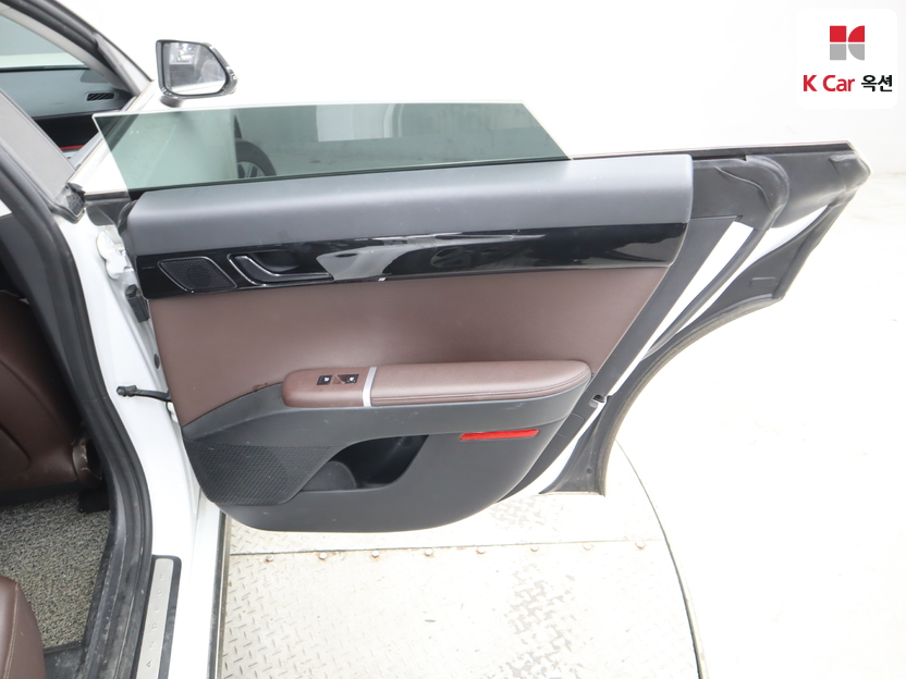 هيونداي - أزيرا - Image 29