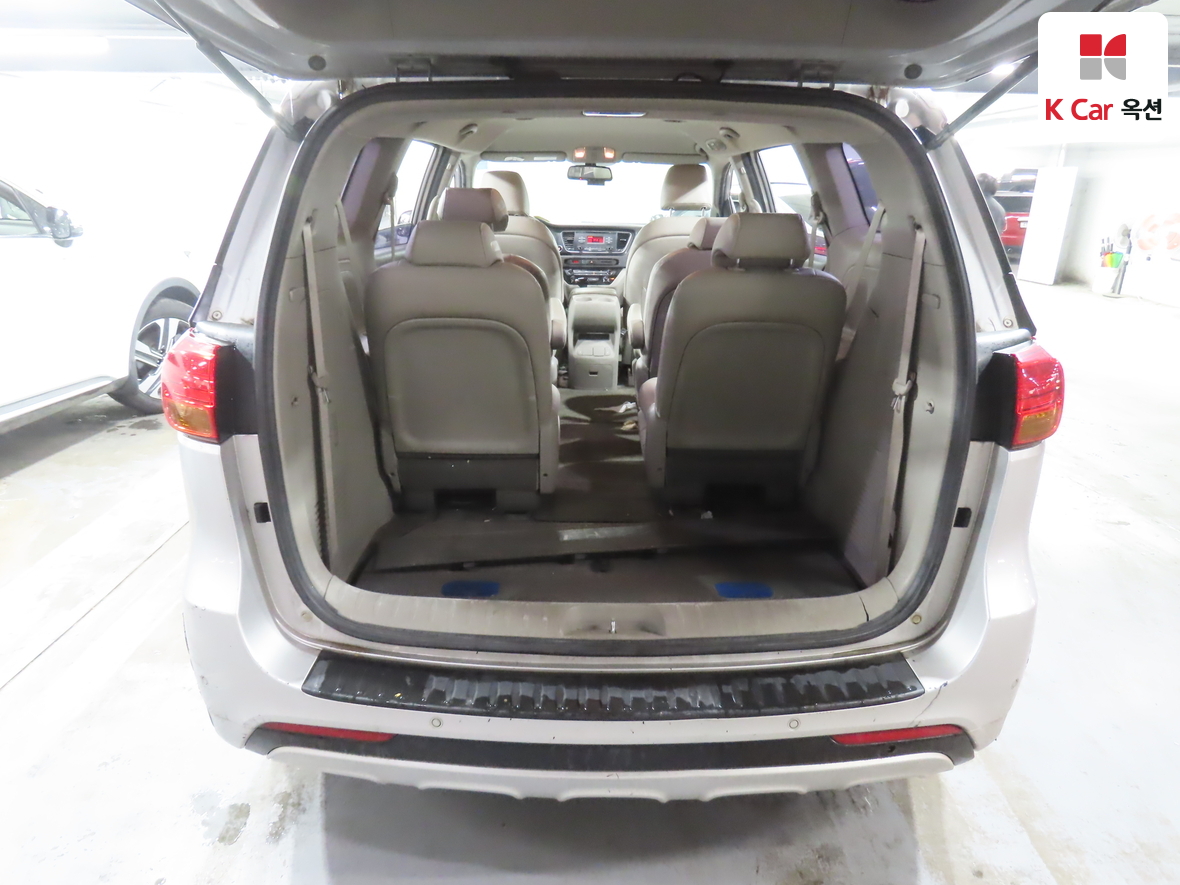 Kia New Carnival 2015 - Image 24