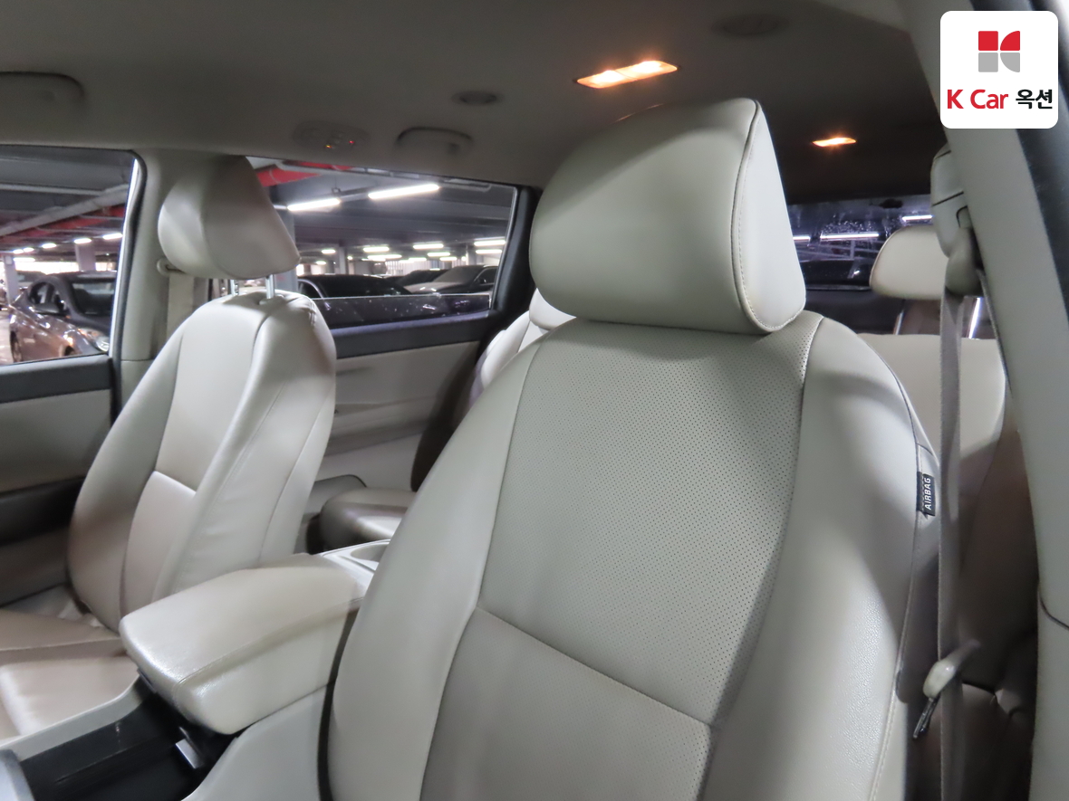 Kia New Carnival 2015 - Image 19