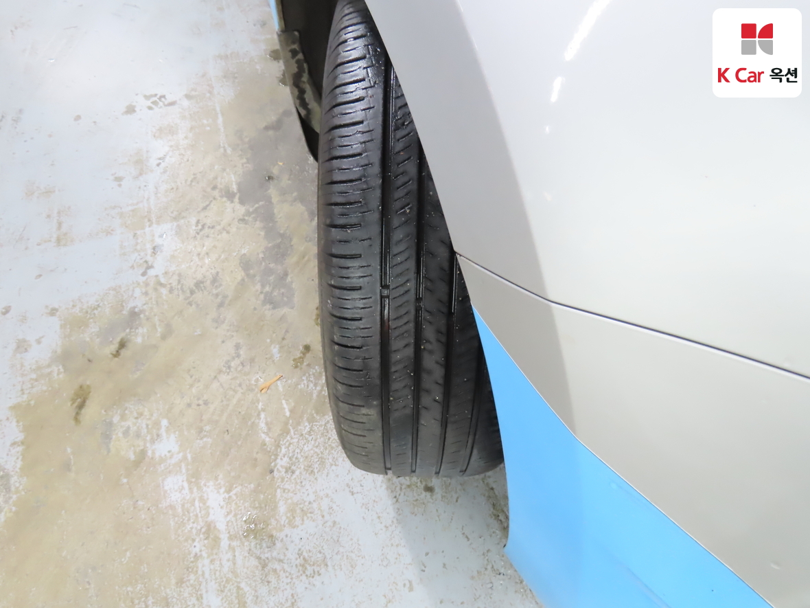 Kia New Carnival 2015 - Image 31