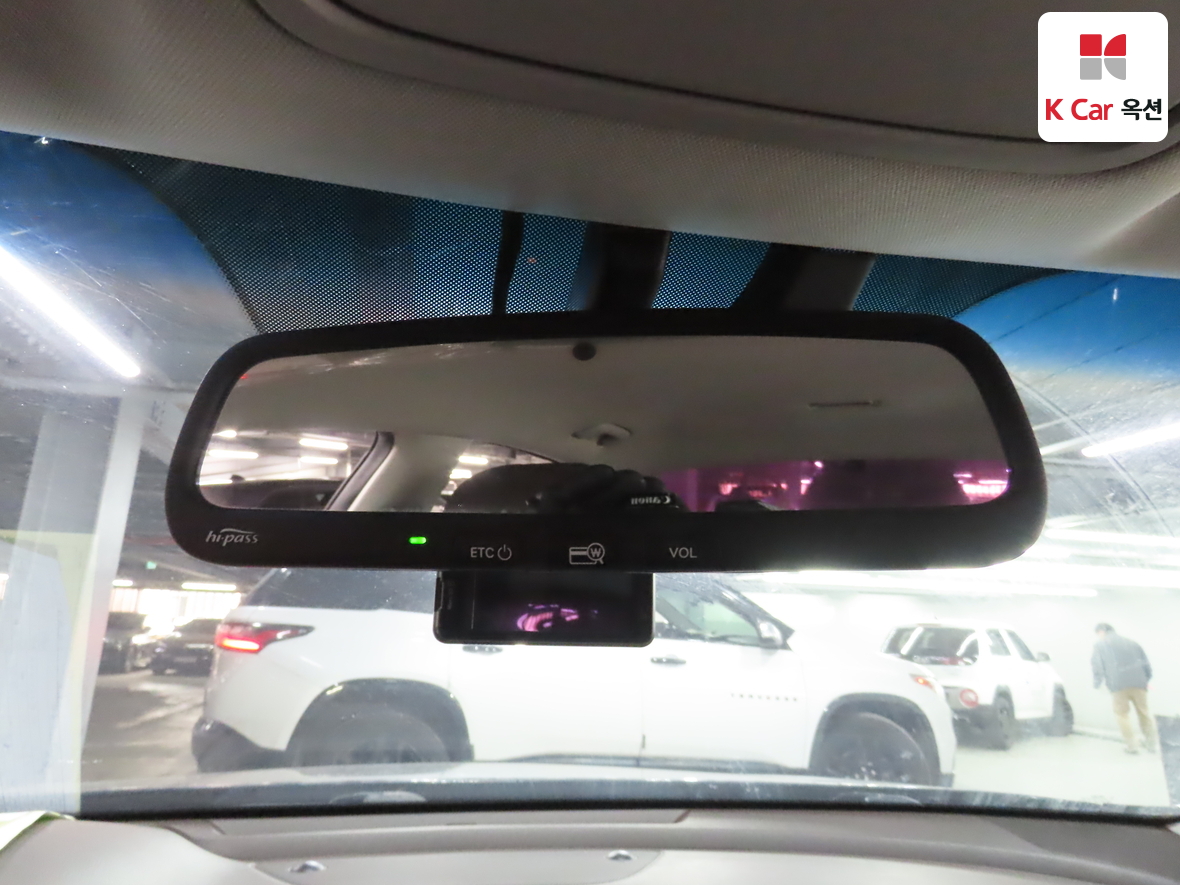 Kia K7 2016 - Image 13