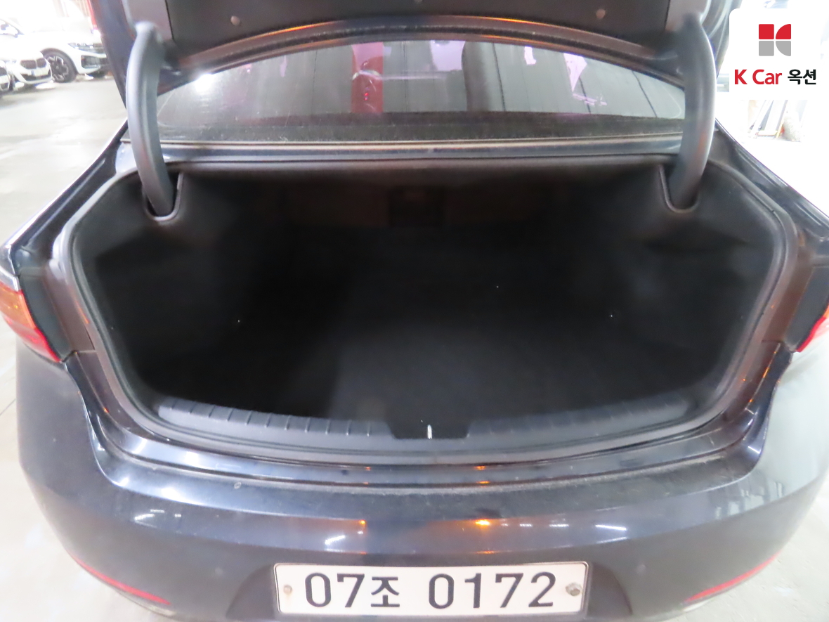 Kia K7 2016 - Image 25