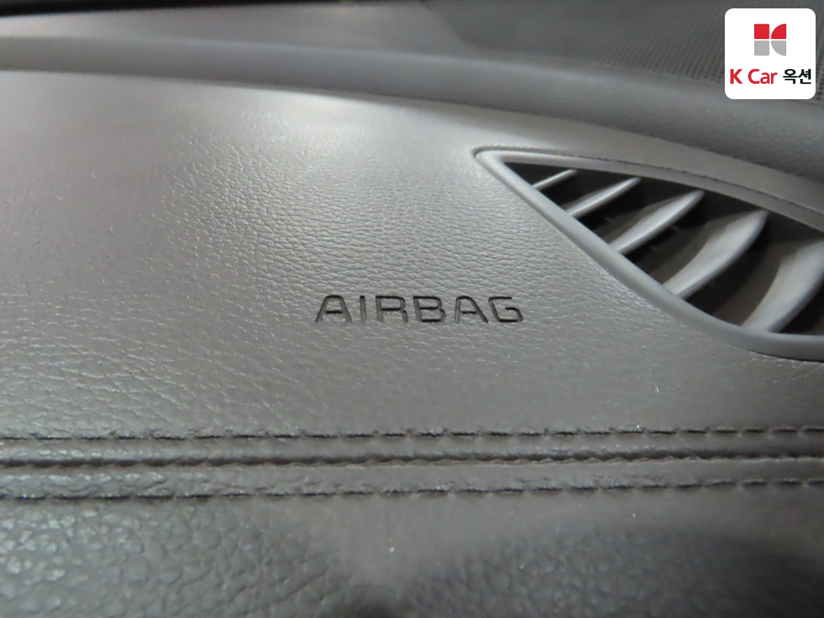 Kia K7 2016 - Image 30