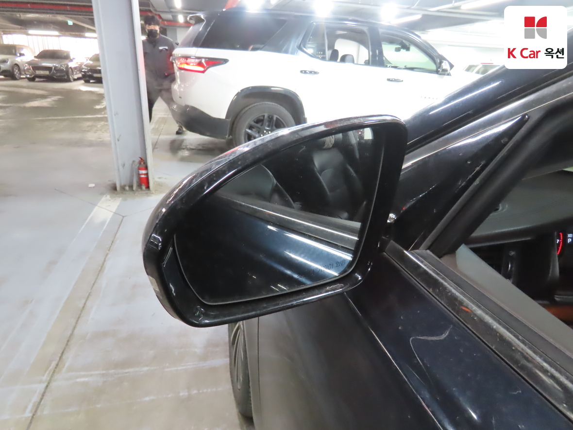 Kia K7 2016 - Image 21