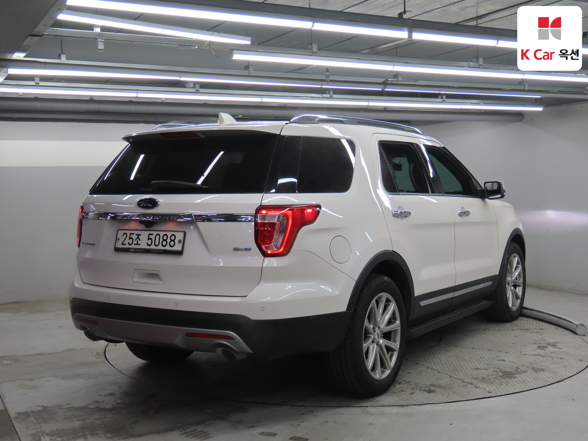 Ford Ford Mustang 2017 - Image 2