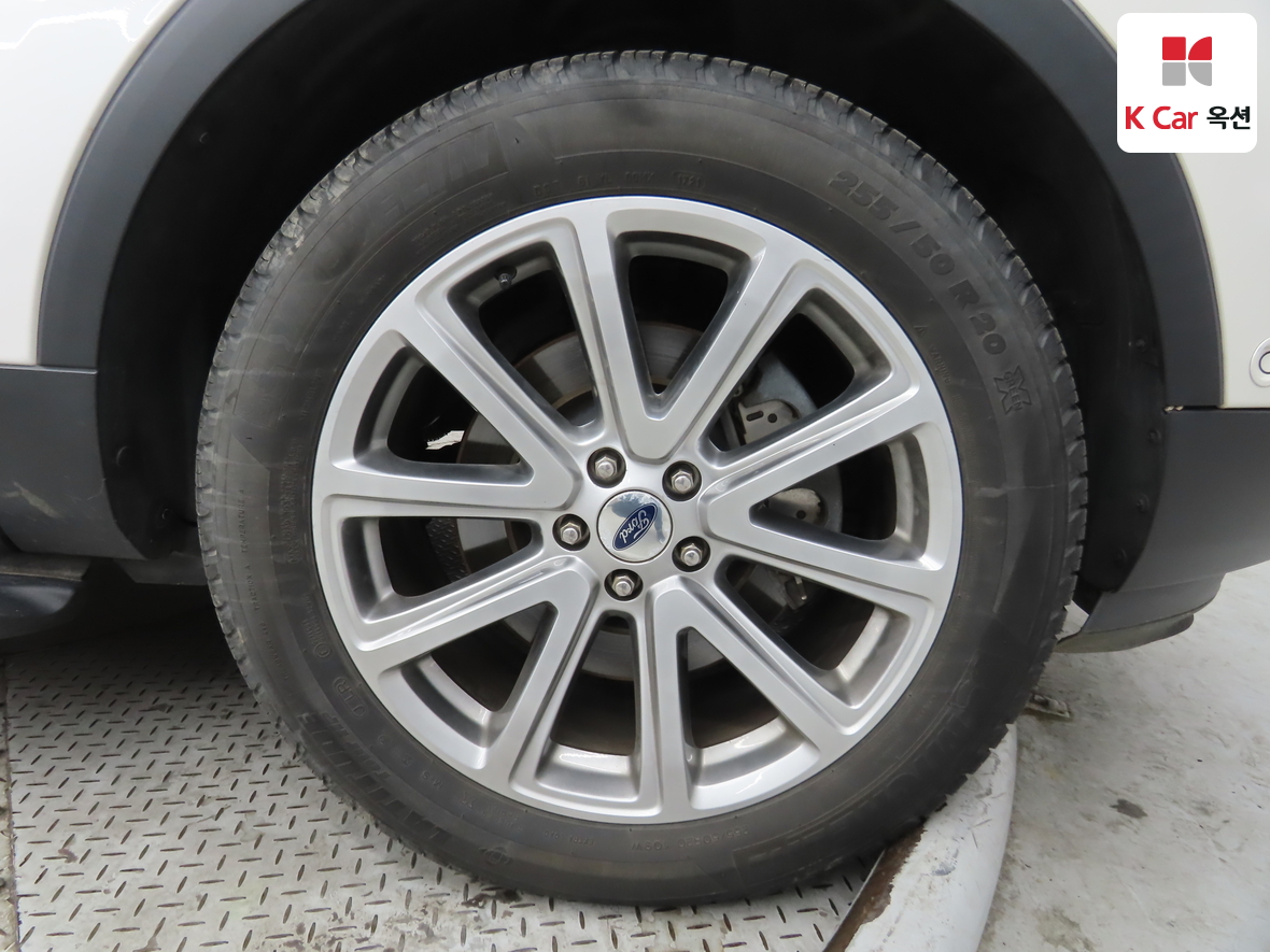 Ford Ford Mustang 2017 - Image 42