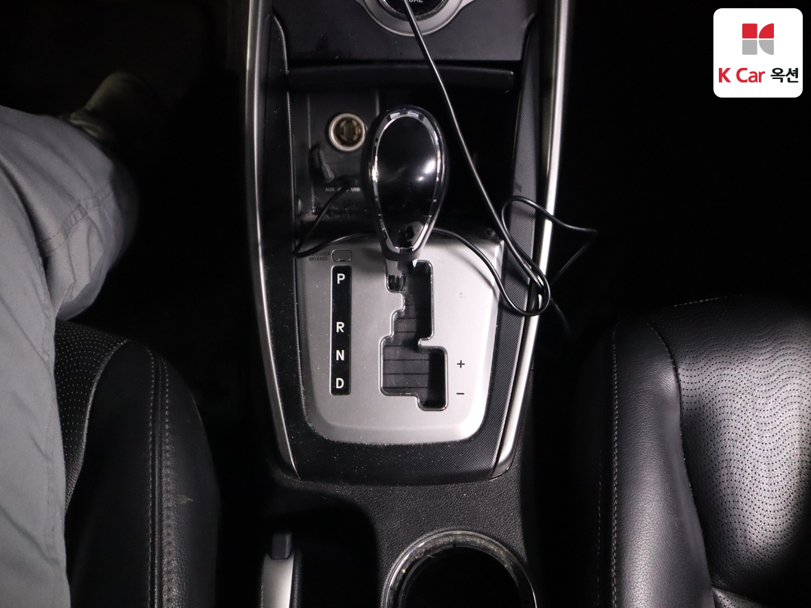 Hyundai Elantra 2011 - Image 17