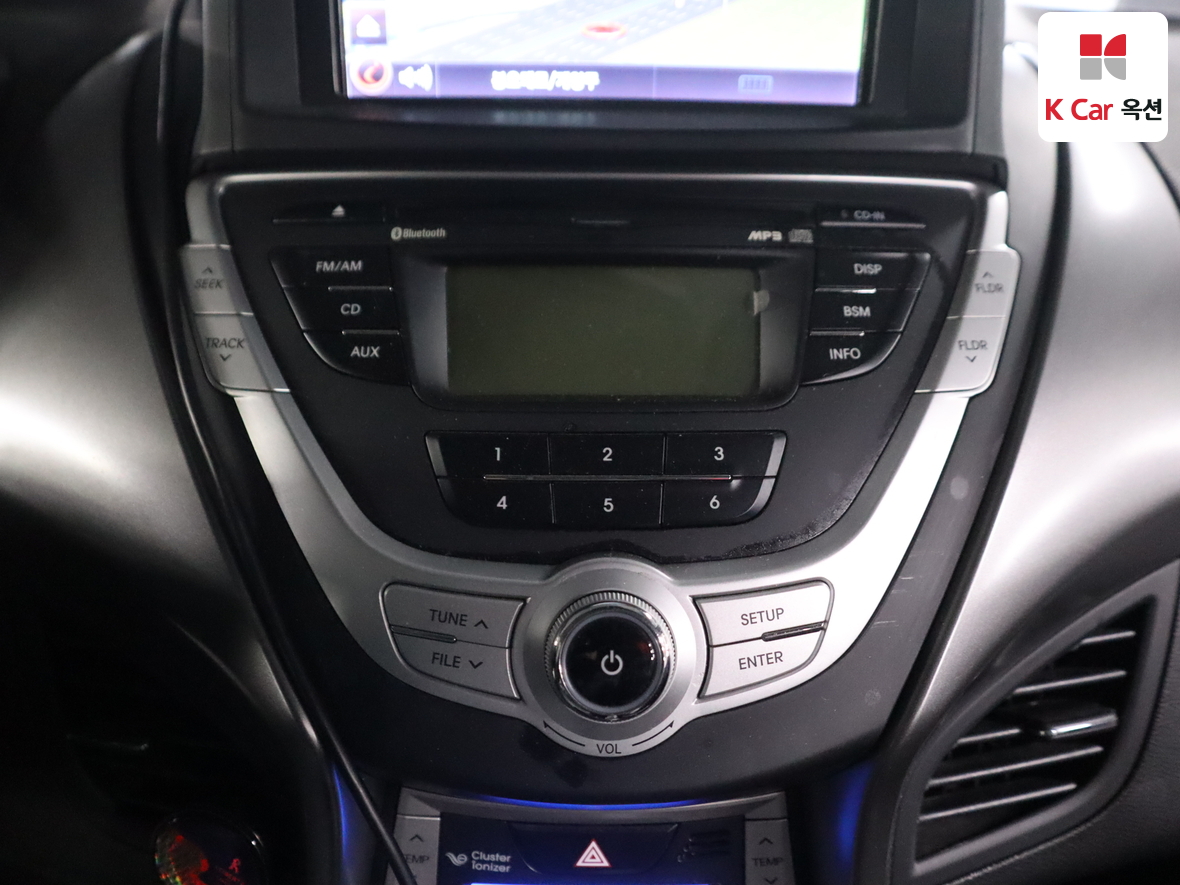 Hyundai Elantra 2011 - Image 15