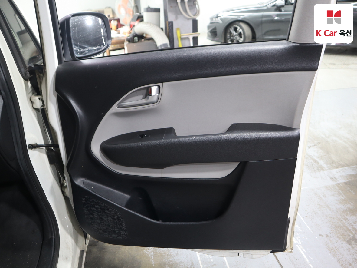 Kia Ray 2016 - Image 31