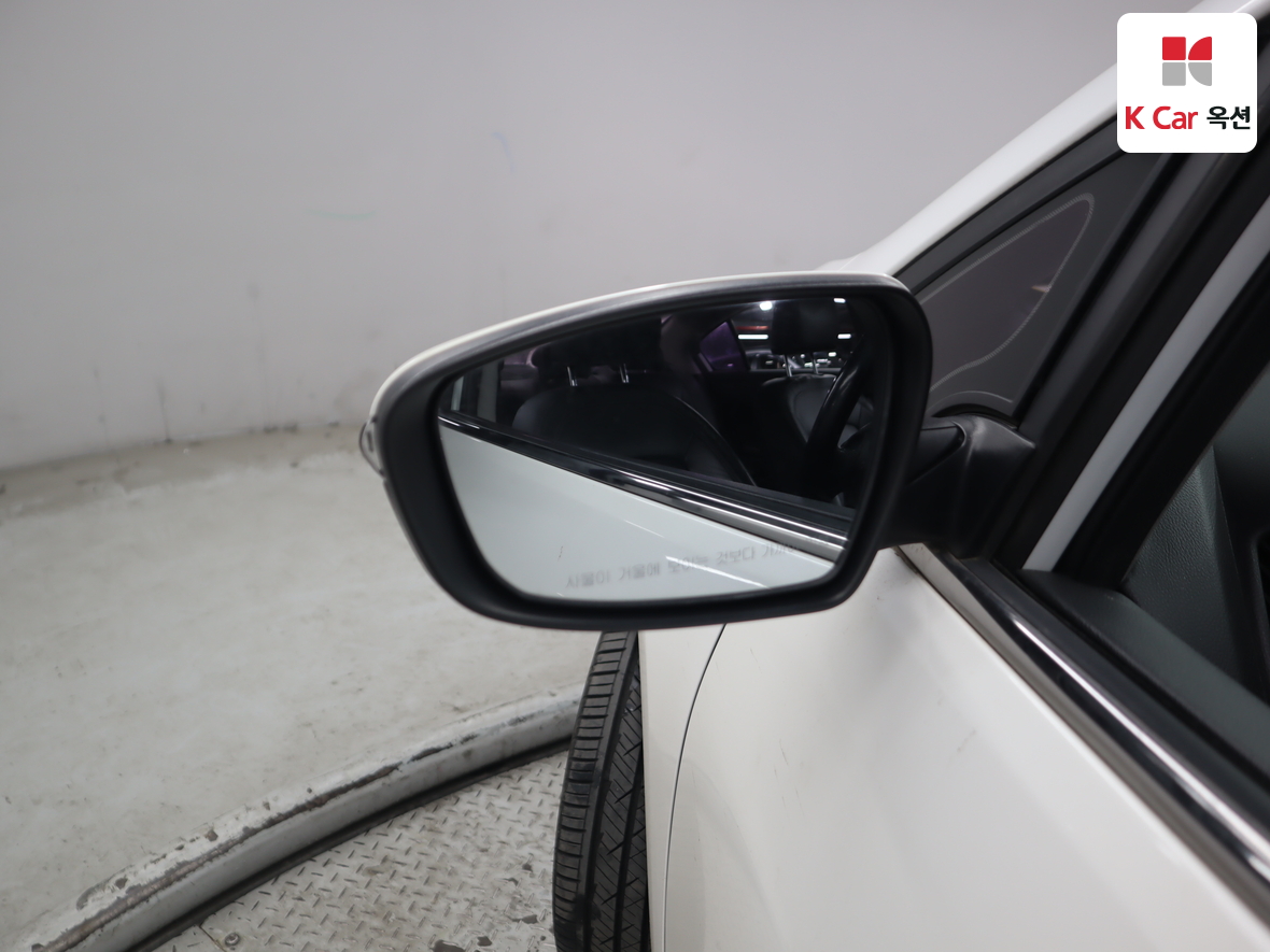 Kia K3 2013 - Image 25