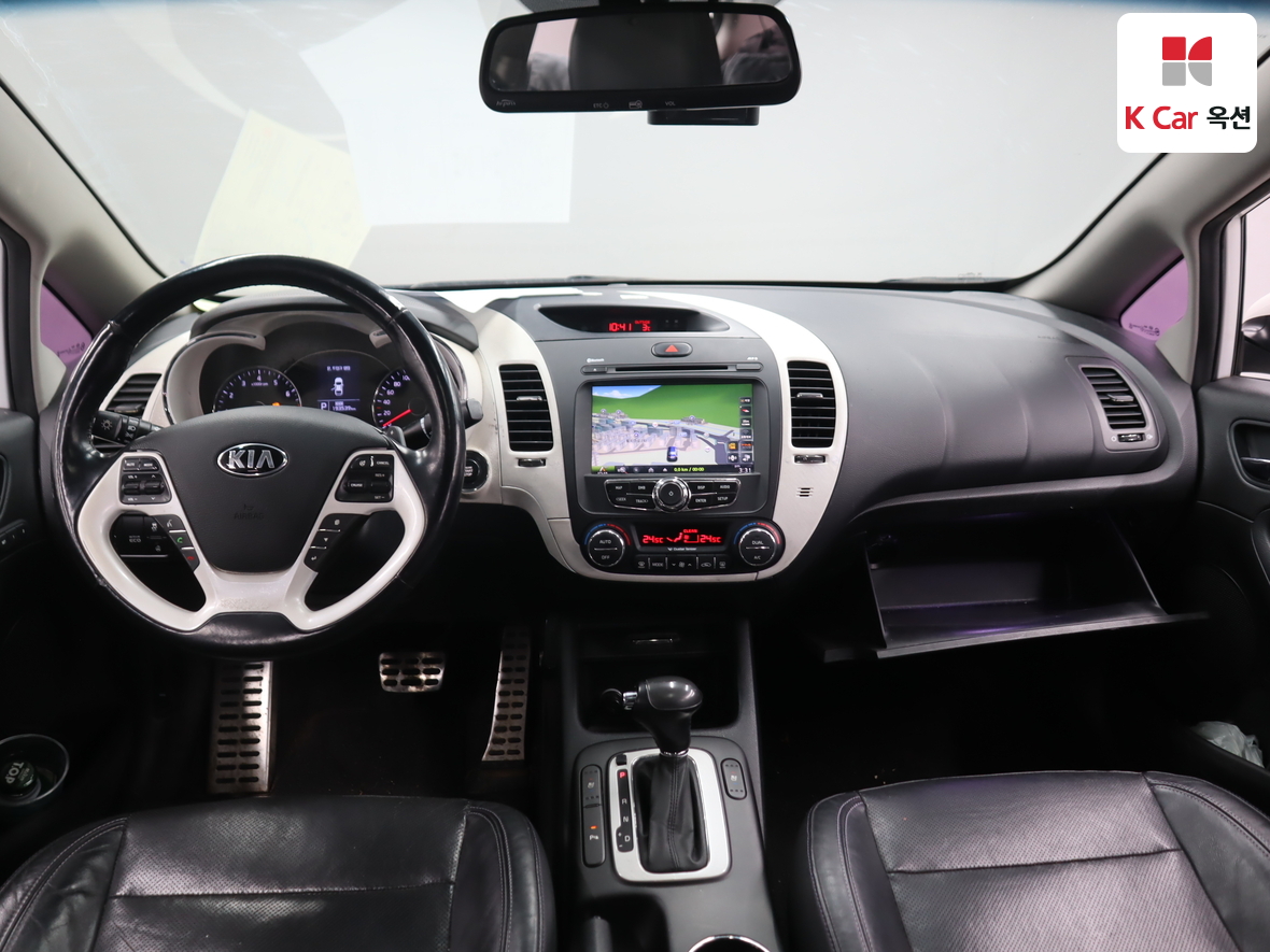 Kia K3 2013 - Image 3