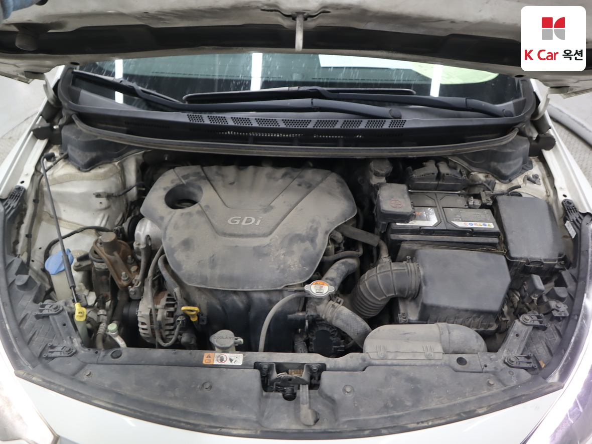 Kia K3 2013 - Image 36