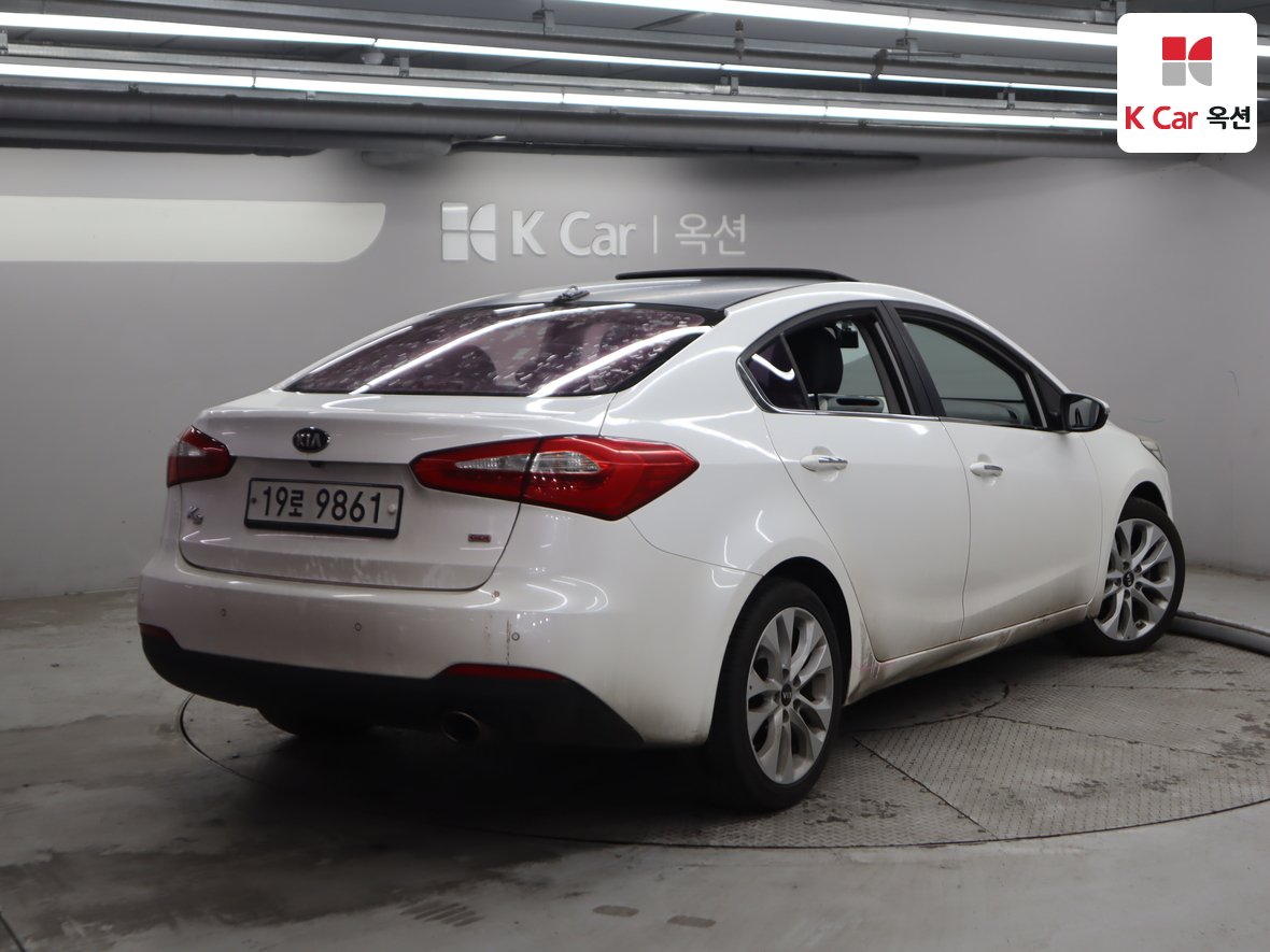 Kia K3 2013 - Image 2