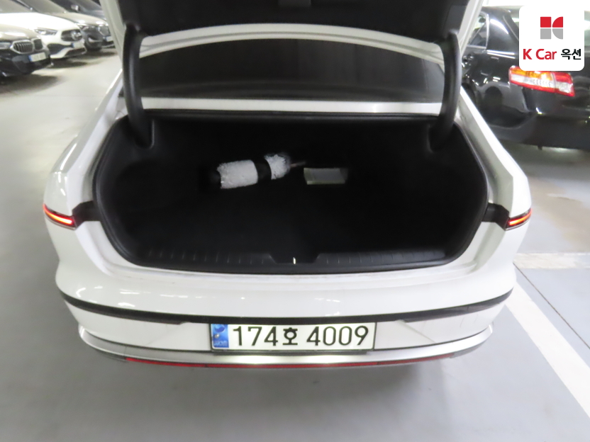 هيونداي - أزيرا - Image 26