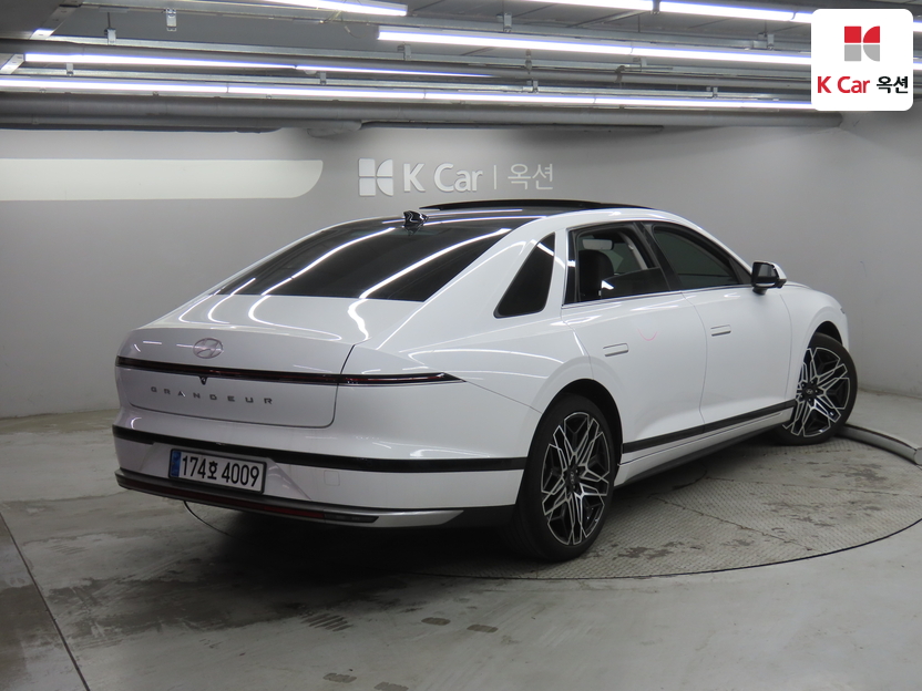 هيونداي - أزيرا - Image 2