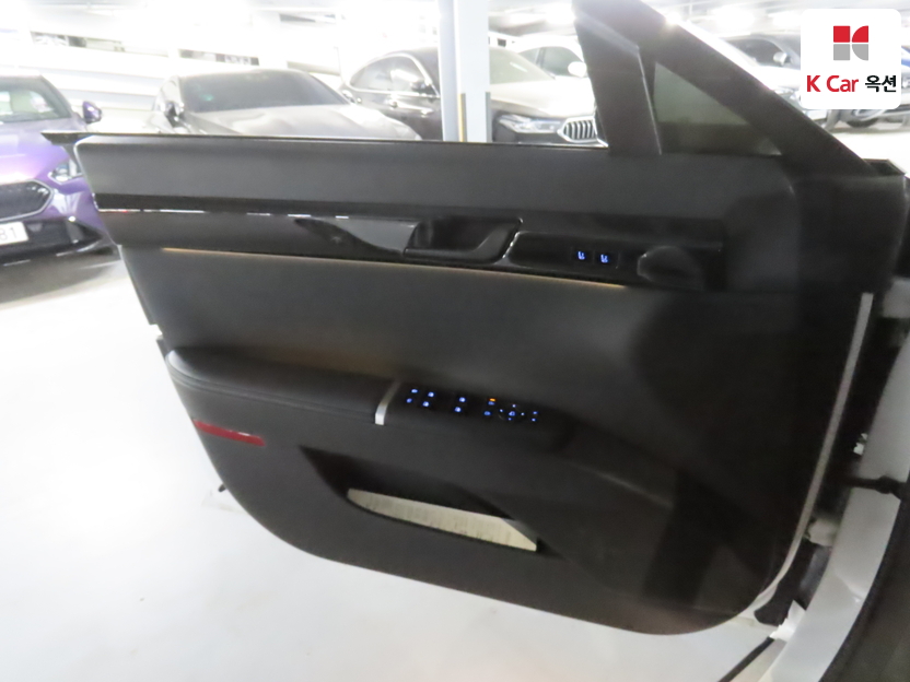 هيونداي - أزيرا - Image 8