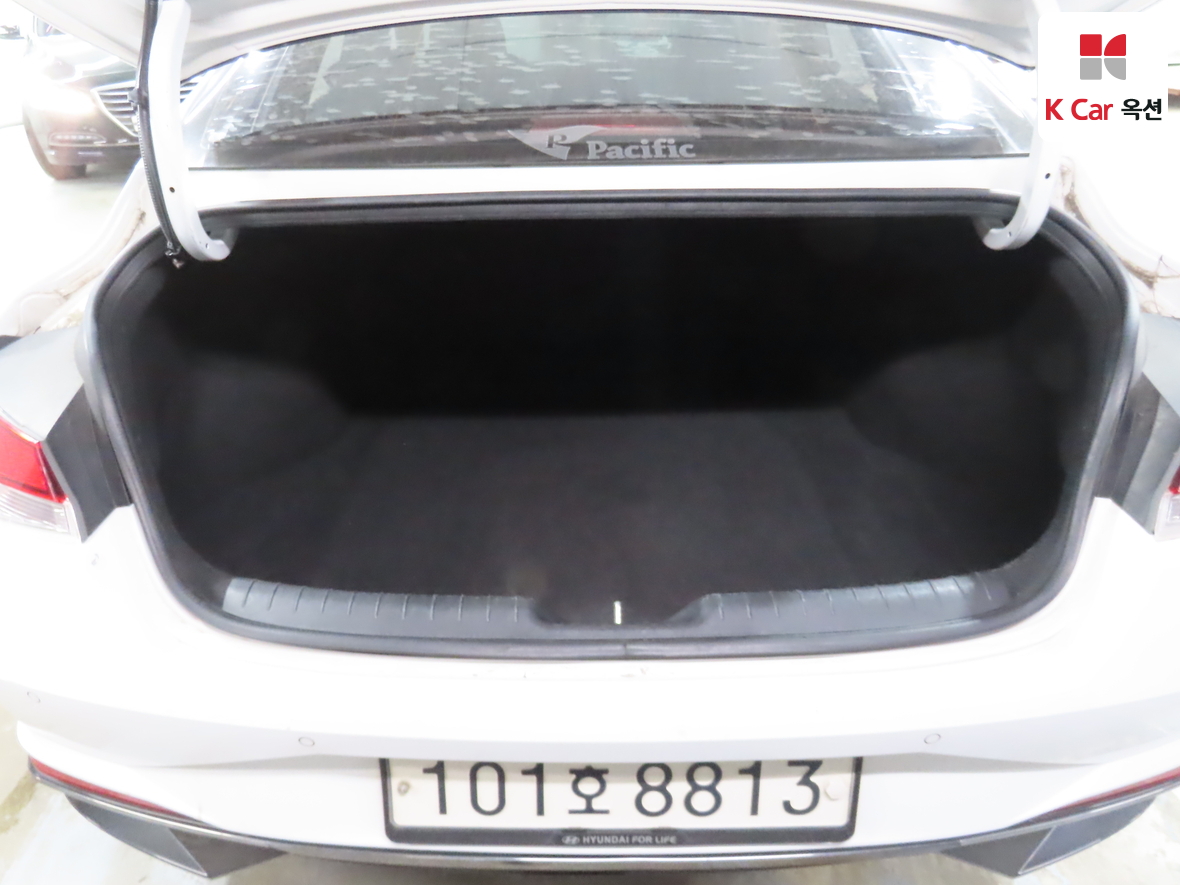 هيونداي إلانترا 2021 - صورة 25