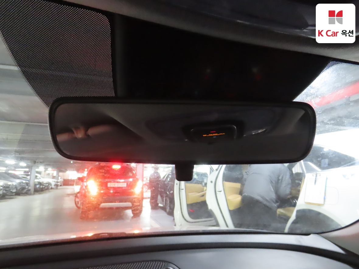 هيونداي إلانترا 2021 - صورة 13