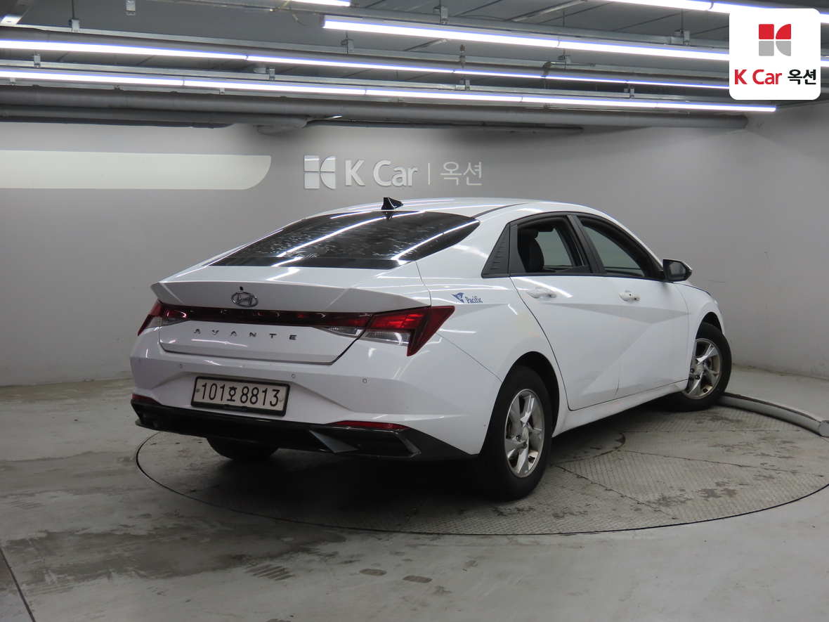 هيونداي إلانترا 2021 - صورة 2