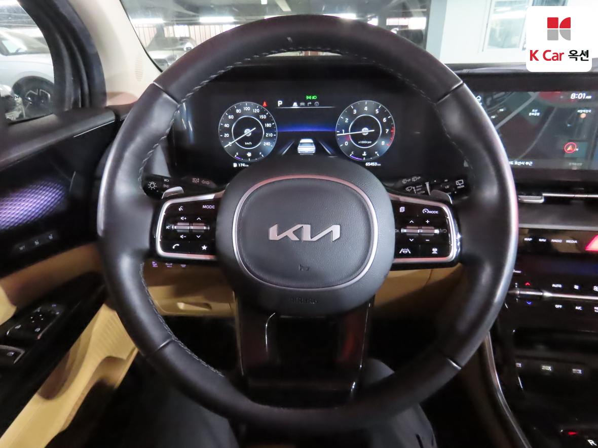 Kia Carnival 2023 - Image 10