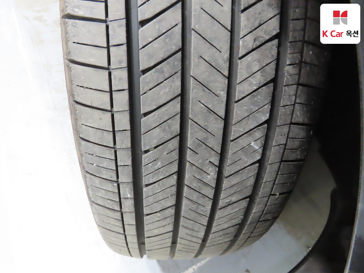 Kia Carnival 2023 - Image 30